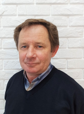 Гнеушев  Олег Леонидович